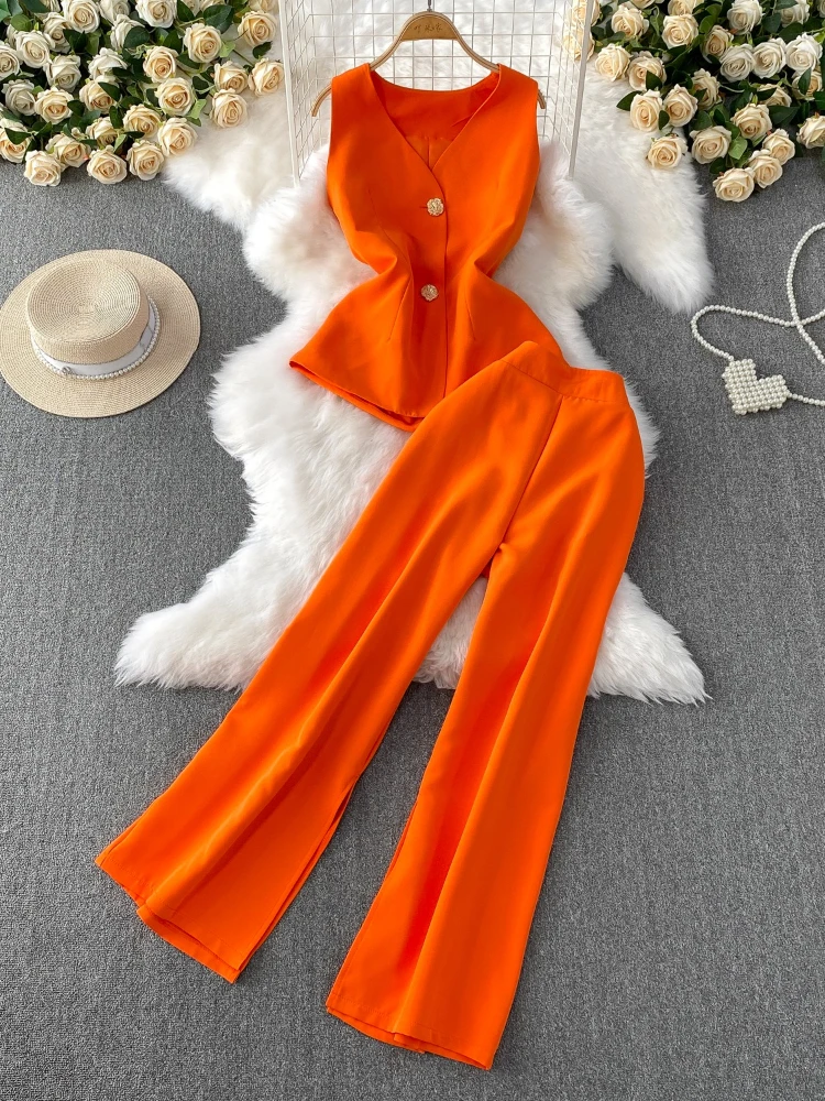 Fashionable set of socialite temperament sleeveless V-neck vest top+high waist slimming split wide leg pants two-piece set
Fashionable set of socialite temperament sleeveless V-neck vest top+high waist slimming split wide leg pants two-piece set