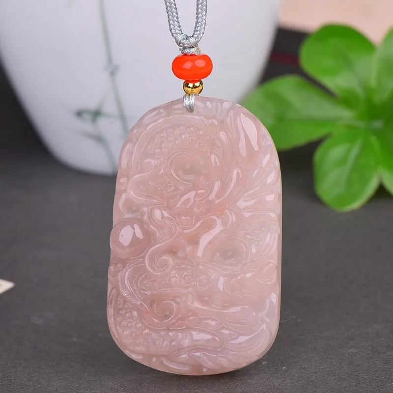 Exquisite Gold Silk Jade Auspicious, Yulong Pendant
Exquisite Gold Silk Jade Auspicious, Yulong Pendant