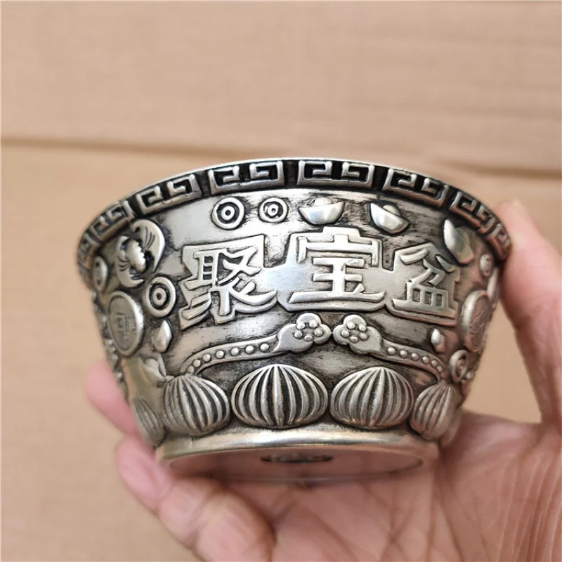 Antique Old Crafts Antique Miscellaneous White Copper Embossed Ingot Shape Bason Retro Ornaments
Antique Old Crafts Antique Miscellaneous White Copper Embossed Ingot Shape Bason Retro Ornaments