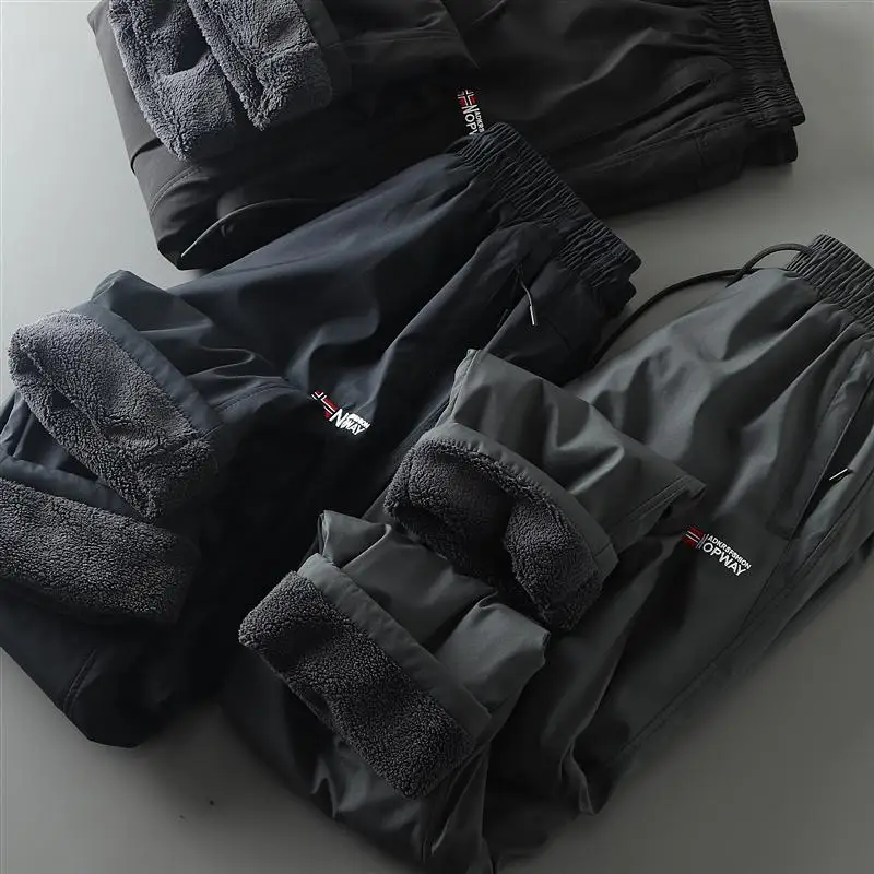 Men's Winter Warm Outdoor Sports Casual Pants Double Layer Windproof Waterproof Zipper ket Straight Cut Fce Lined Trousers
Men's Winter Warm Outdoor Sports Casual Pants Double Layer Windproof Waterproof Zipper ket Straight Cut Fce Lined Trousers