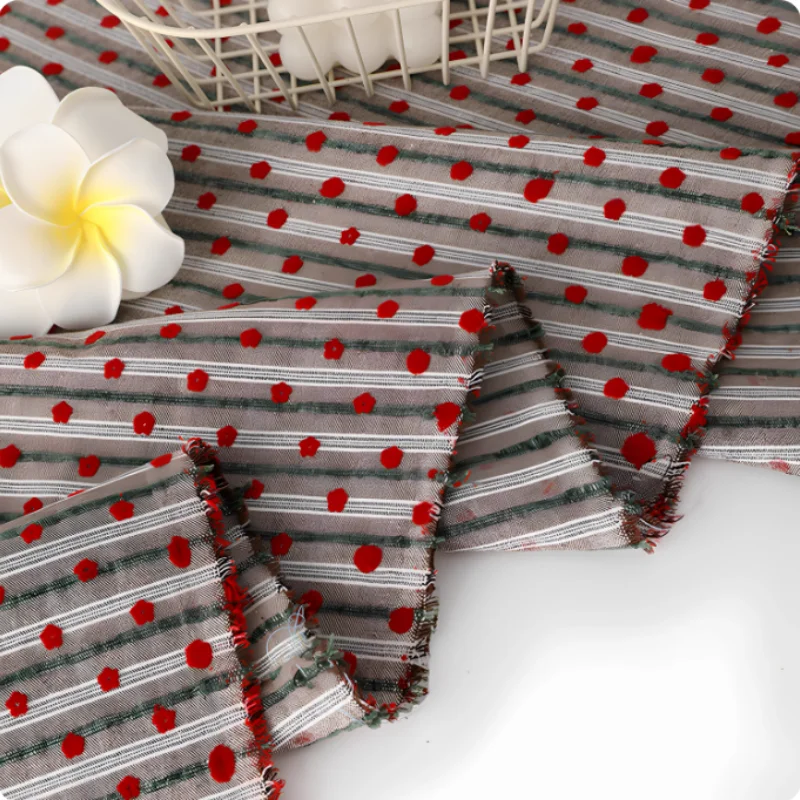 Ins style gray-green striped floral polyester cotton fabric for suit dress children's clothing diy hair band fabric
Ins style gray-green striped floral polyester cotton fabric for suit dress children's clothing diy hair band fabric