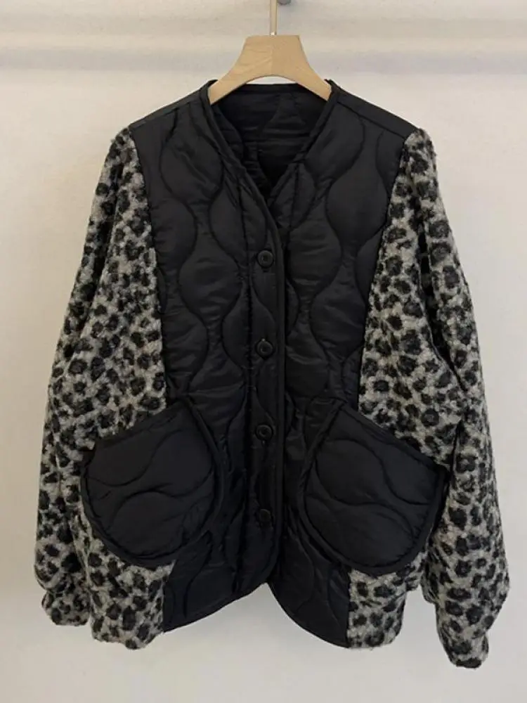 Корейская ретро женская черная, зеленая лоскутная универсальная хлопковая куртка с леопардовым принтом и v-образным вырезом, зимнее пальто, повседневная одежда
Корейская ретро женская черная, зеленая лоскутная универсальная хлопковая куртка с леопардовым принтом и v-образным вырезом, зимнее пальто, повседневная одежда