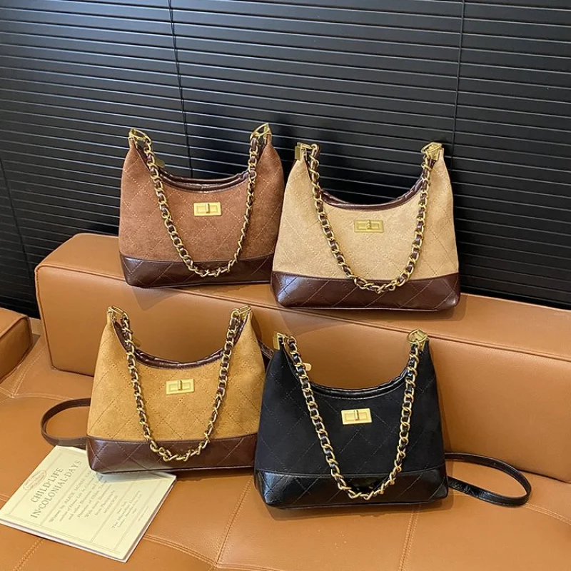 Роскошная брендовая высококачественная кожаная женская сумка на плечо, популярная классическая модная повседневная сумка тонкого мастерства, повседневная пригородная сумка
Роскошная брендовая высококачественная кожаная женская сумка на плечо, популярная классическая модная повседневная сумка тонкого мастерства, повседневная пригородная сумка 