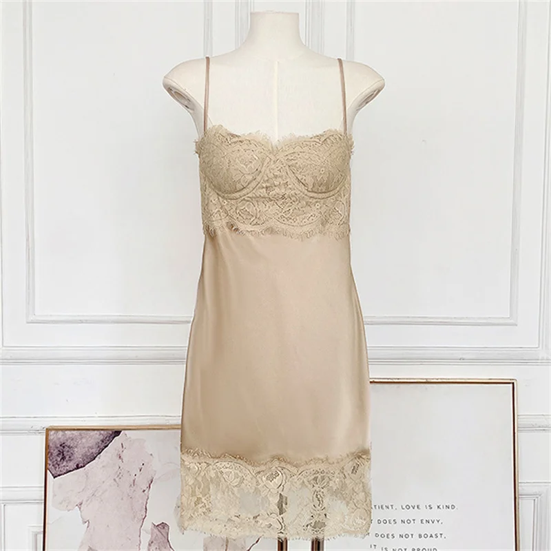 Women's dress New lace patchwork mini dress for spring 2026 Sexy backless suspender dress Sleeveless party dress short dresses
Women's dress New lace patchwork mini dress for spring 2026 Sexy backless suspender dress Sleeveless party dress short dresses