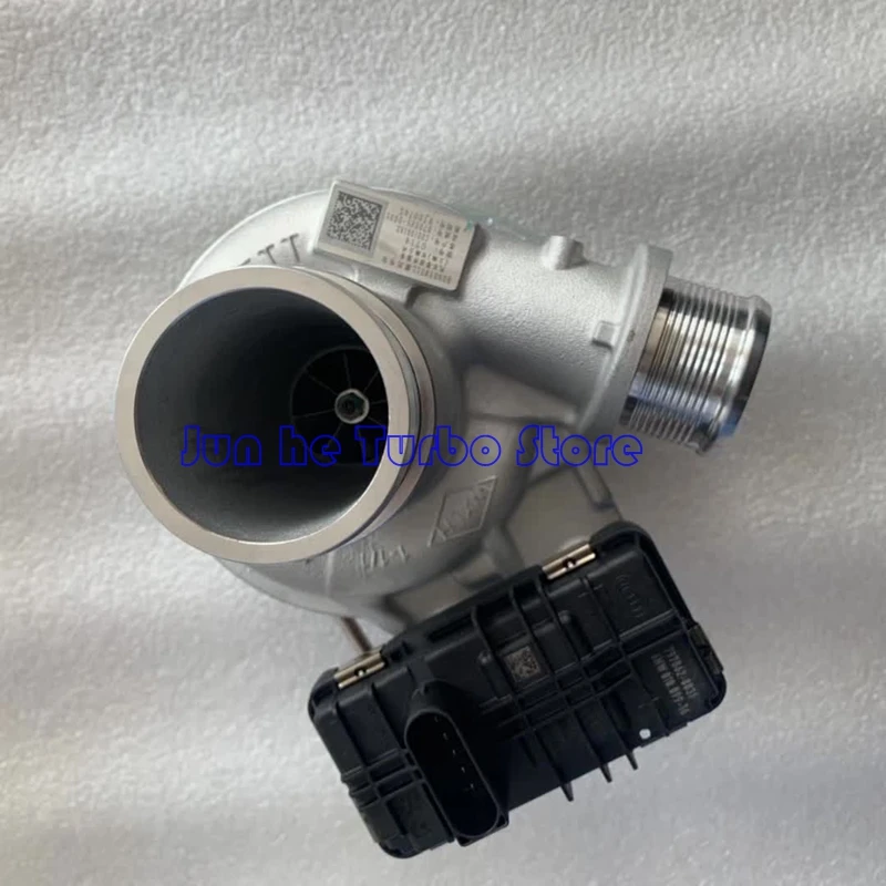 New GT14 Turbo C0033790 C00108182 870885 870885-0005 870885-5005 870885-5005S Turbocharger For MAXUS T60 2.0 Engine
New GT14 Turbo C0033790 C00108182 870885 870885-0005 870885-5005 870885-5005S Turbocharger For MAXUS T60 2.0 Engine