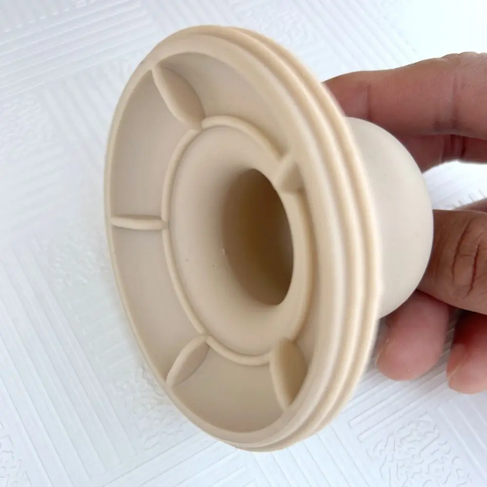 Silicone Dog Teeth Grinding Toys Bite Resistant Wear Resistant Puppy Slow Food Toy Funny Interactive Pet Sniffing Toy
Silicone Dog Teeth Grinding Toys Bite Resistant Wear Resistant Puppy Slow Food Toy Funny Interactive Pet Sniffing Toy