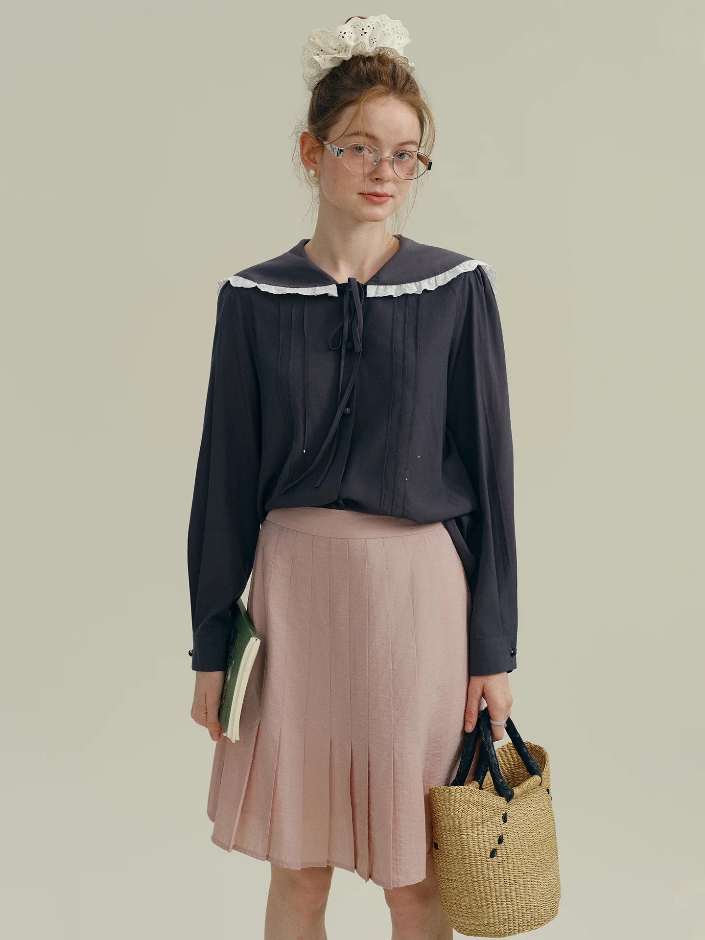 Rina Berry Grey Lace Trim Loose Long Sleeve Shirt Naval Collar Casual Style Women's Fashion Breathable Comfortable Fit Shirt
Rina Berry Grey Lace Trim Loose Long Sleeve Shirt Naval Collar Casual Style Women's Fashion Breathable Comfortable Fit Shirt