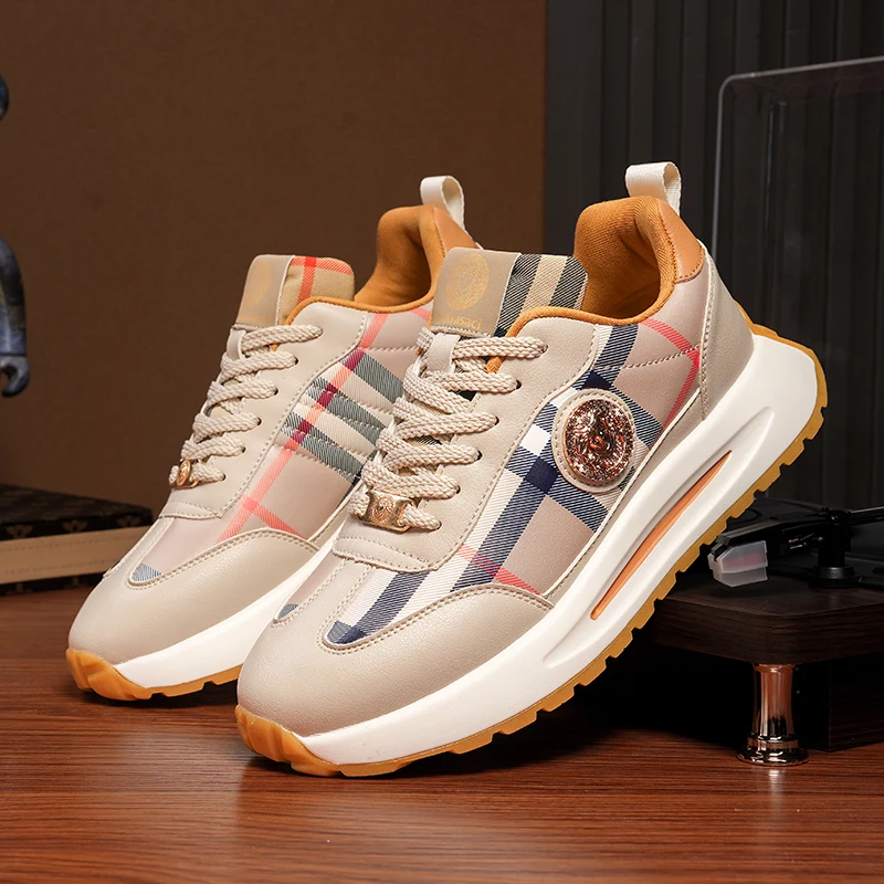 Couple Style Unisex Running Shoes Fashion Casual Men's Trendy Couple Shoes36-45 2025Summer Breathable Season Comfortable Sneaker
Couple Style Unisex Running Shoes Fashion Casual Men's Trendy Couple Shoes36-45 2025Summer Breathable Season Comfortable Sneaker