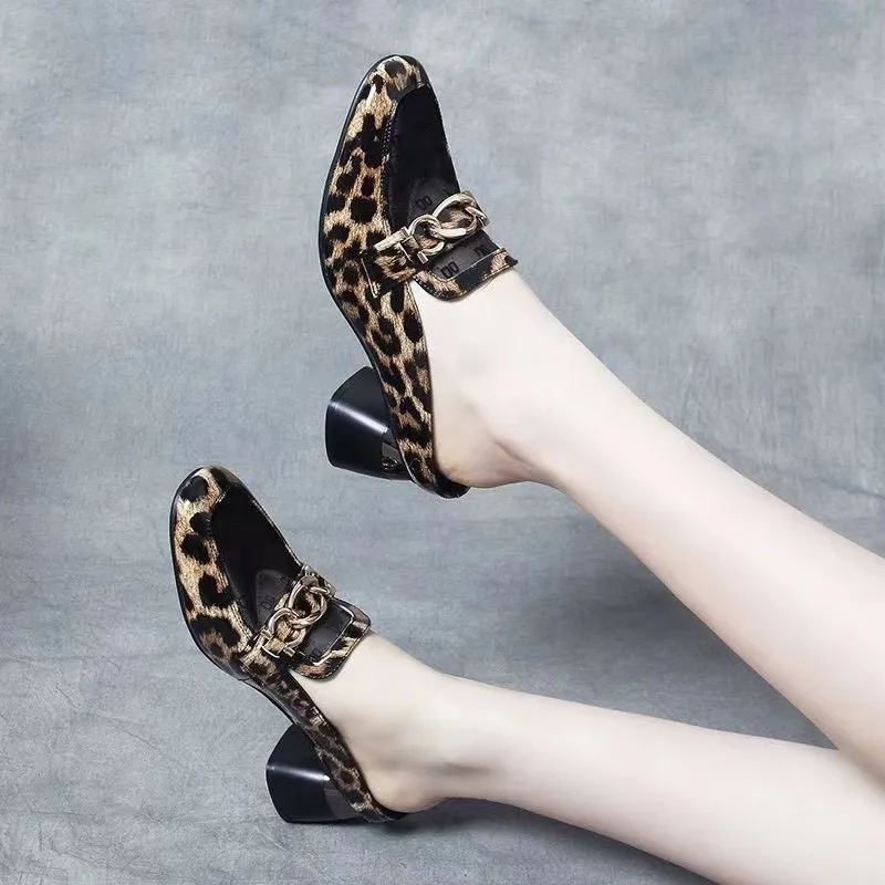 Slingback Leopard Print Chain Women Shoes Mules Lace Mesh Sexy Pumps Slippers Autumn Designer Dress Slides Zapatillas De Mujer
Slingback Leopard Print Chain Women Shoes Mules Lace Mesh Sexy Pumps Slippers Autumn Designer Dress Slides Zapatillas De Mujer