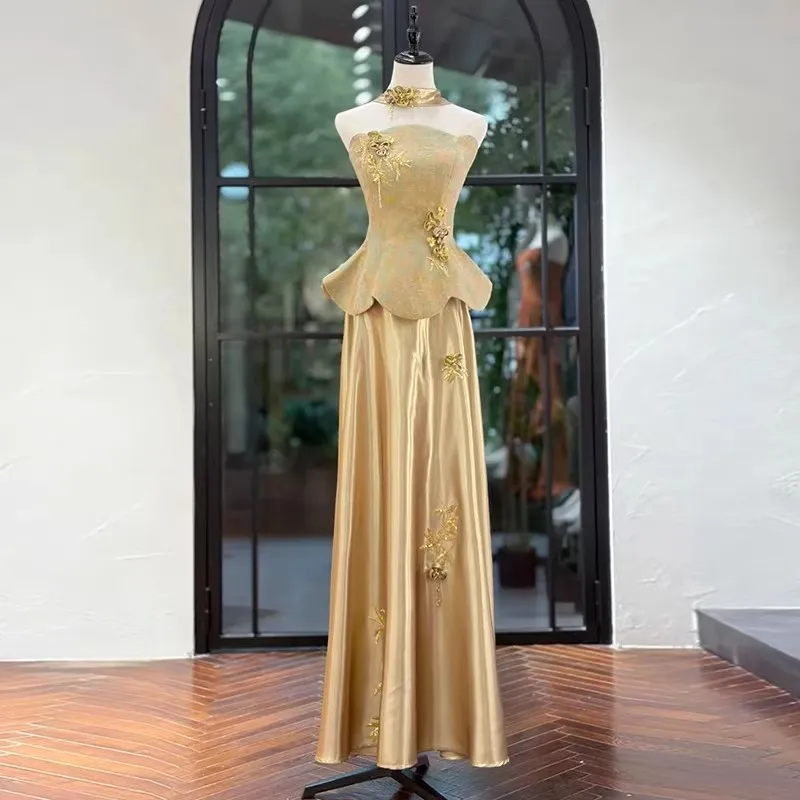 2026 New Chinese Style Evening Dresses For Woman Stain Appliques Strapless Cheongsam Simple Elegant Prom Gowns Vestido De Novia
2026 New Chinese Style Evening Dresses For Woman Stain Appliques Strapless Cheongsam Simple Elegant Prom Gowns Vestido De Novia