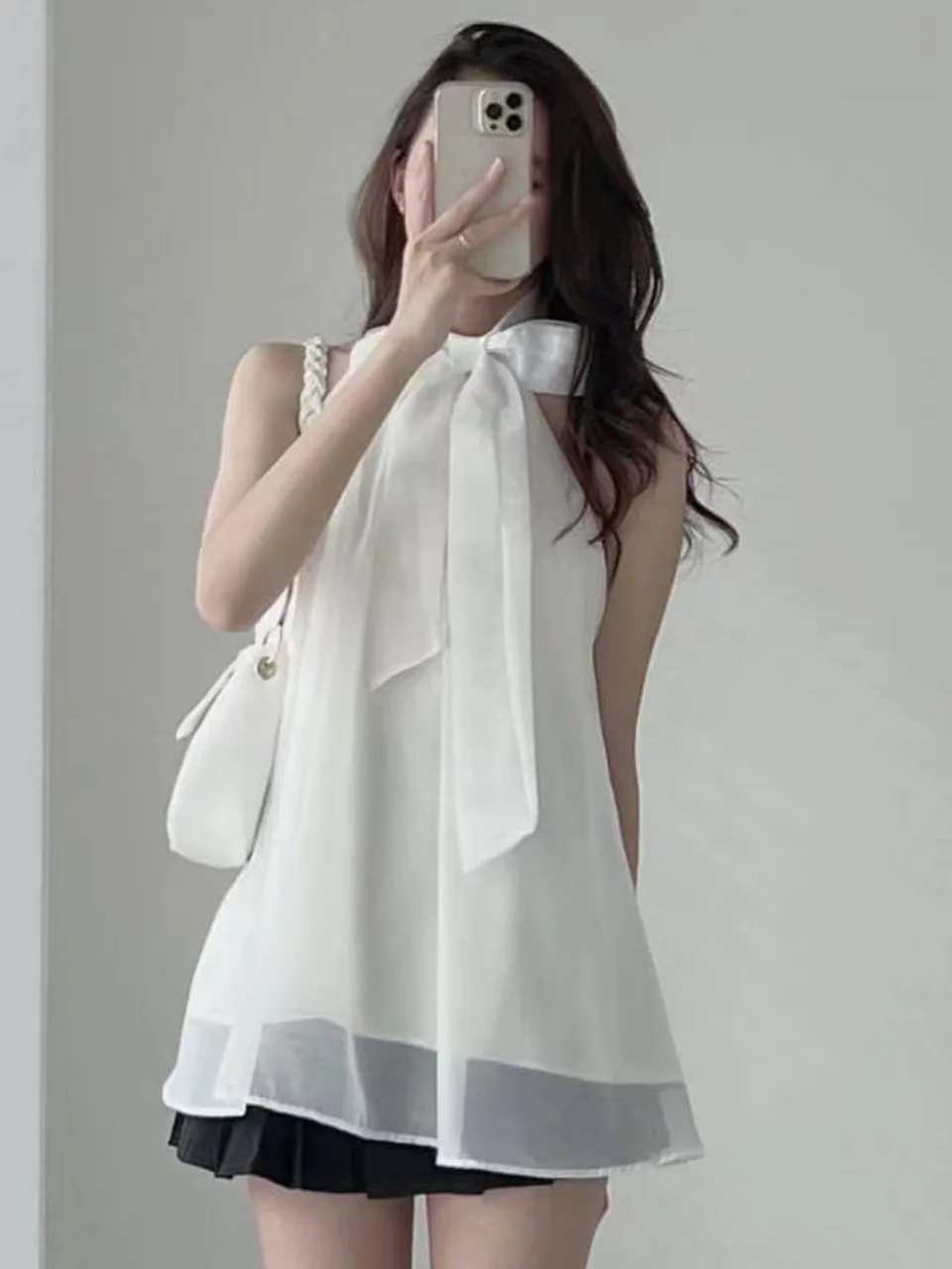 Chic Summer Gentle All-Match Hanging Ne Bow-Tie Loose Casual Svel Silk irt Women's Top Faionable Breathable
Chic Summer Gentle All-Match Hanging Ne Bow-Tie Loose Casual Svel Silk irt Women's Top Faionable Breathable