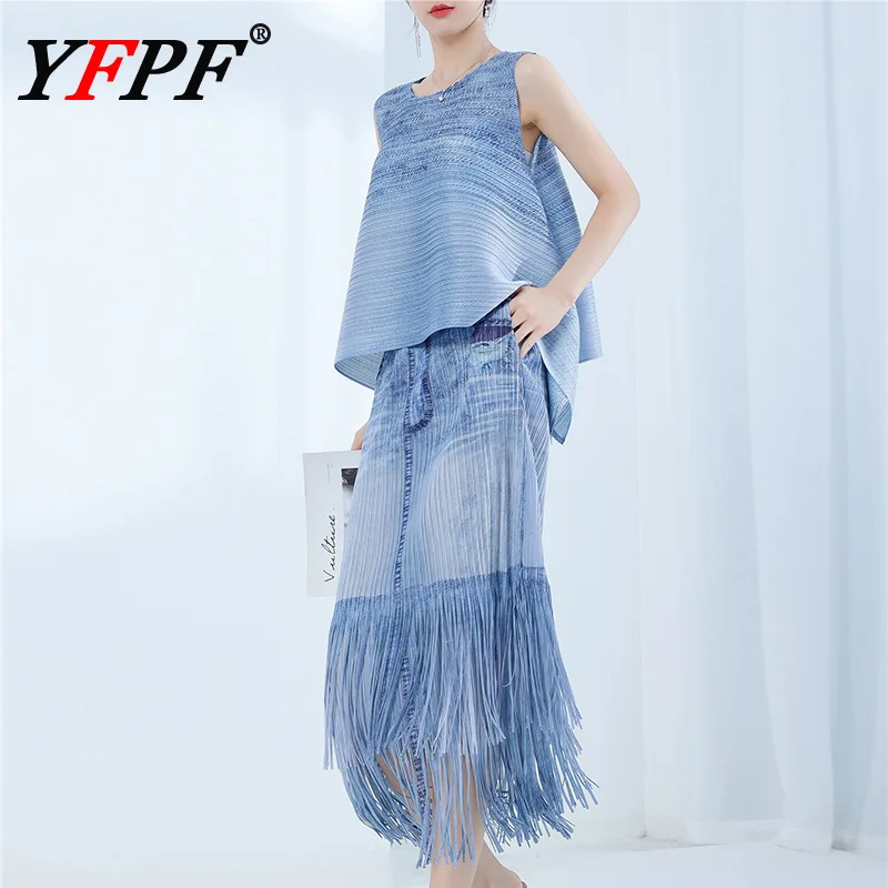YFPF Fashion Miyake Pleated Women Two Piece Set Sleeveless Blue Blouse + Tassel Design A Line Long Skirt Elegant 2025 Summer
YFPF Fashion Miyake Pleated Women Two Piece Set Sleeveless Blue Blouse + Tassel Design A Line Long Skirt Elegant 2025 Summer