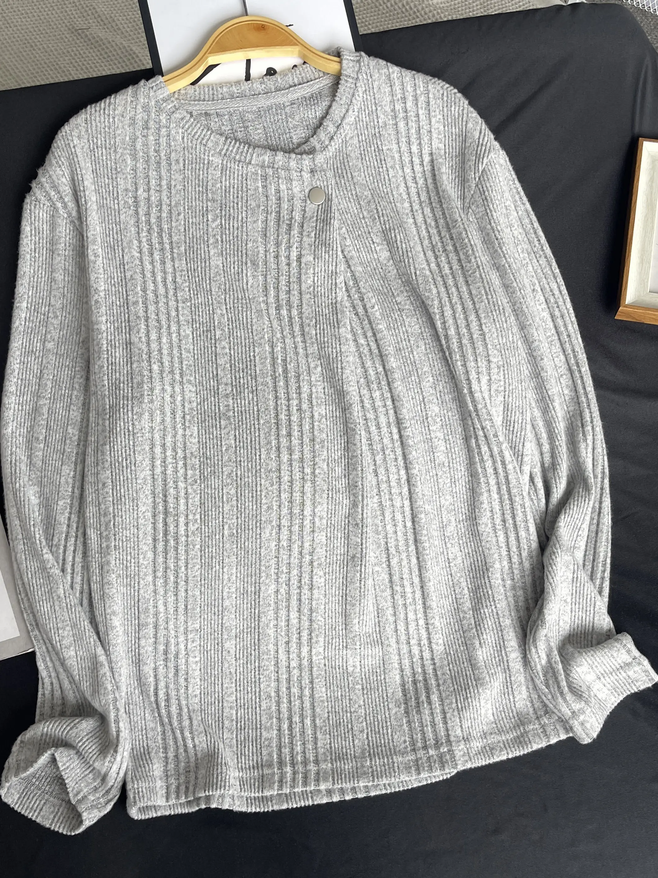 Американский трикотаж свободного кроя в стиле ретро, мужской базовый слой irt Autumn Faion Cleanfit Lazy Sle Long Sve round Ne Striped Pa...
Американский трикотаж свободного кроя в стиле ретро, мужской базовый слой irt Autumn Faion Cleanfit Lazy Sle Long Sve round Ne Striped Pa...