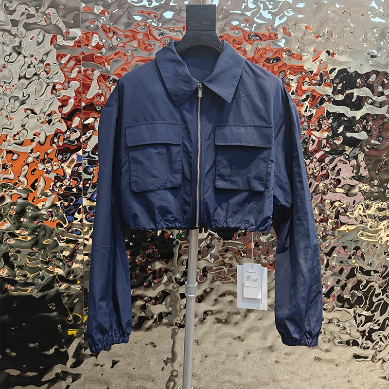 Casual Sportswear Short Jacket Women's Drawstring Waist Long Sleeve Coat Large Pocket Summer 2026 Peoq Brand Polyester Fiber
Casual Sportswear Short Jacket Women's Drawstring Waist Long Sleeve Coat Large Pocket Summer 2026 Peoq Brand Polyester Fiber