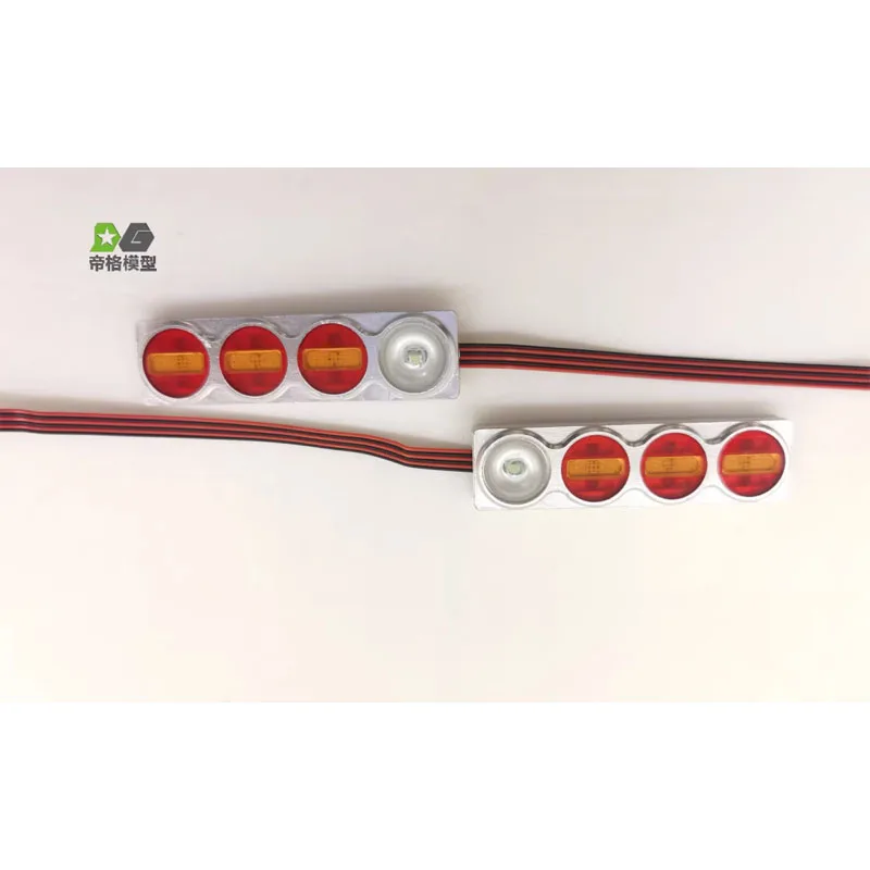 For Tamiya Man 620 1851 3363 56352 tail light metal.
For Tamiya Man 620 1851 3363 56352 tail light metal.