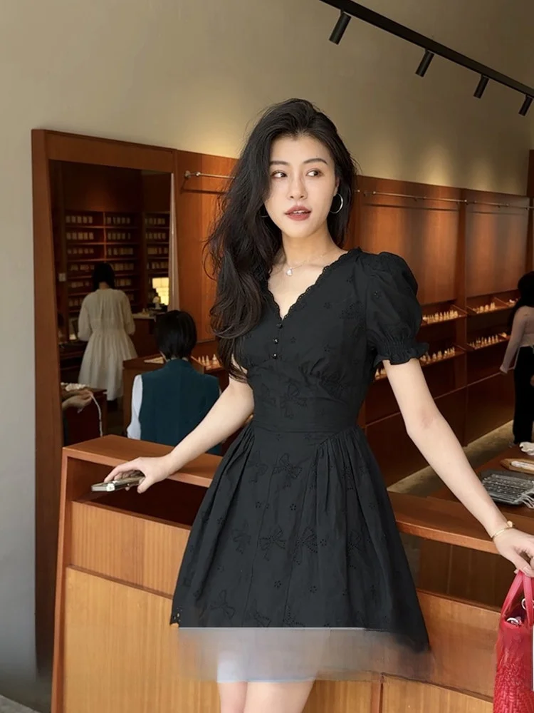 Fashionable Hollow out Design V-Neck Black Dress Waist-Cinching A-Line Skirt Casual Cotton Summer Dress by Zhang Axing
Fashionable Hollow out Design V-Neck Black Dress Waist-Cinching A-Line Skirt Casual Cotton Summer Dress by Zhang Axing