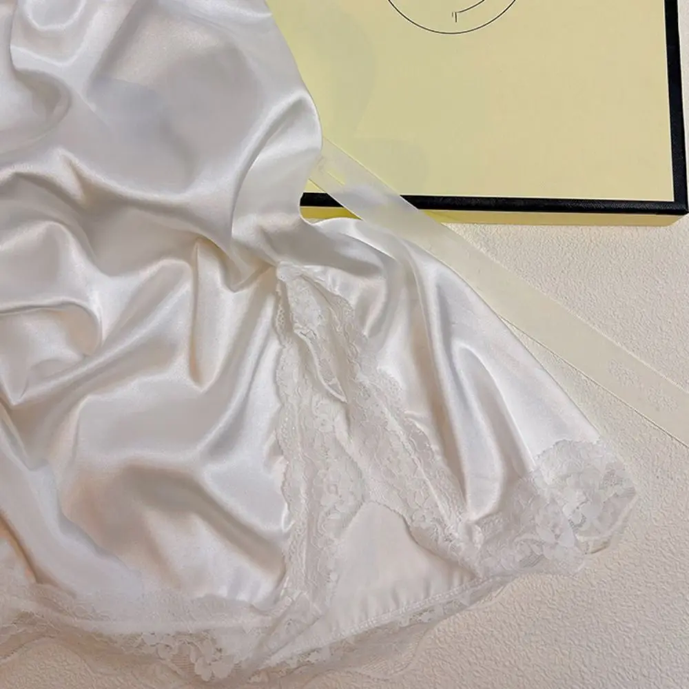 Женская ночная сорочка-комбинация из ледяного шелка с кружевным бантом, без рукавов, на бретельках, тонкая, облегающая, для клуба
Женская ночная сорочка-комбинация из ледяного шелка с кружевным бантом, без рукавов, на бретельках, тонкая, облегающая, для клуба