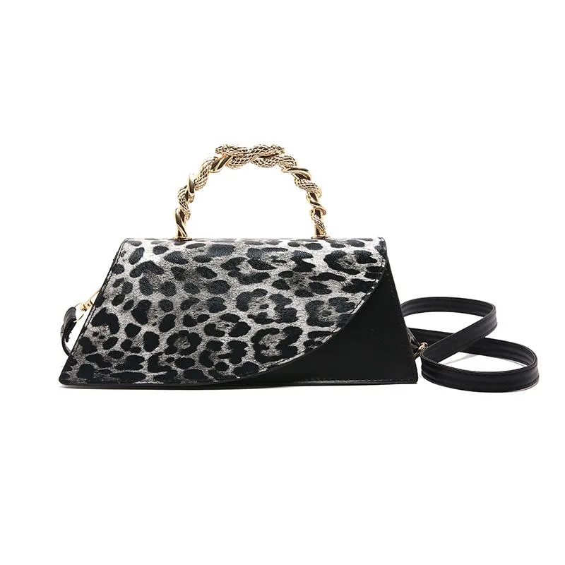 Высококачественная женская сумка через границу, модная сумка с леопардовым принтом, персонализированные сумки, простая сумка через плечо для интернет-знаменитостей
Высококачественная женская сумка через границу, модная сумка с леопардовым принтом, персонализированные сумки, простая сумка через плечо для интернет-знаменитостей