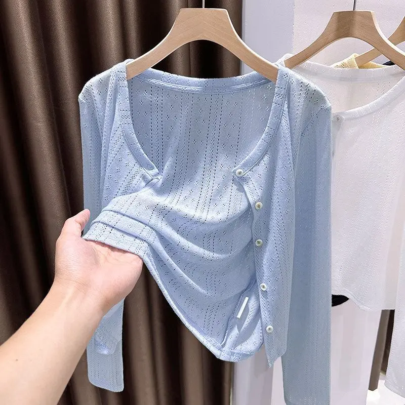 Blue Large Size Knitted Long Sleeve Open Cardigan Women's Fashion Outerwear Short Shoulder Shawl Thin Cover up Simple Style
Blue Large Size Knitted Long Sleeve Open Cardigan Women's Fashion Outerwear Short Shoulder Shawl Thin Cover up Simple Style