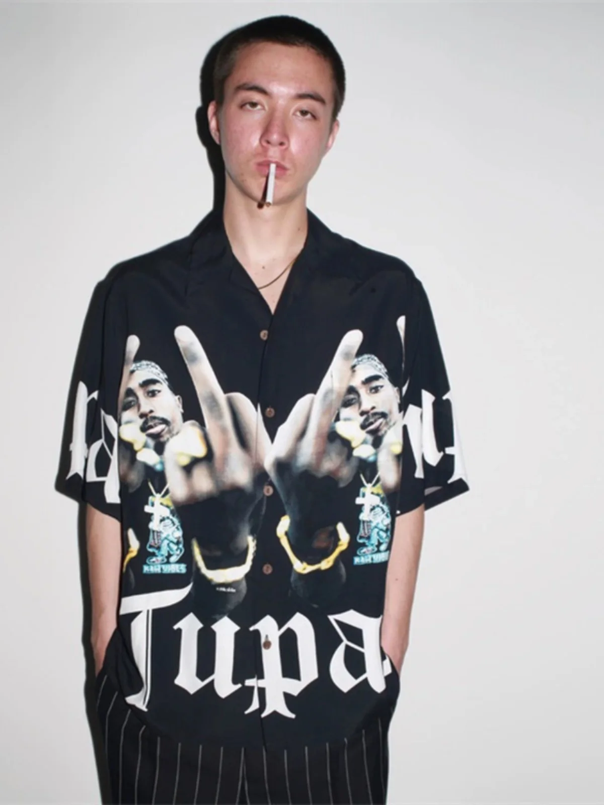 WAO MARIA Hip Hop Loose Fit Summer Casual Hawaiian ort Sve irt Men's Faion Top Youth ular Printed Color Woven F...
WAO MARIA Hip Hop Loose Fit Summer Casual Hawaiian ort Sve irt Men's Faion Top Youth ular Printed Color Woven F...