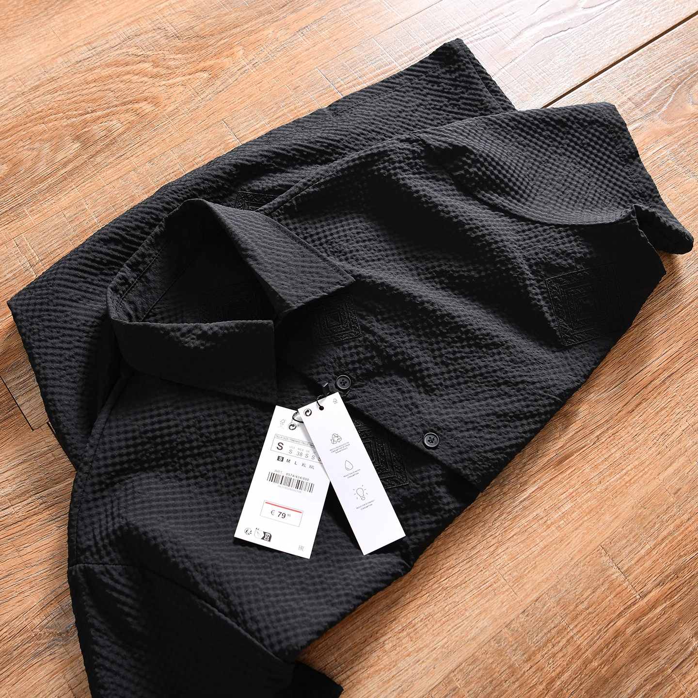Nordic Style Quick Dry Short Sleeve Bubble Texture Men's Fashion Shirt Versatile Summer Clothing Breathable Lightweight Polye...
Nordic Style Quick Dry Short Sleeve Bubble Texture Men's Fashion Shirt Versatile Summer Clothing Breathable Lightweight Polye...