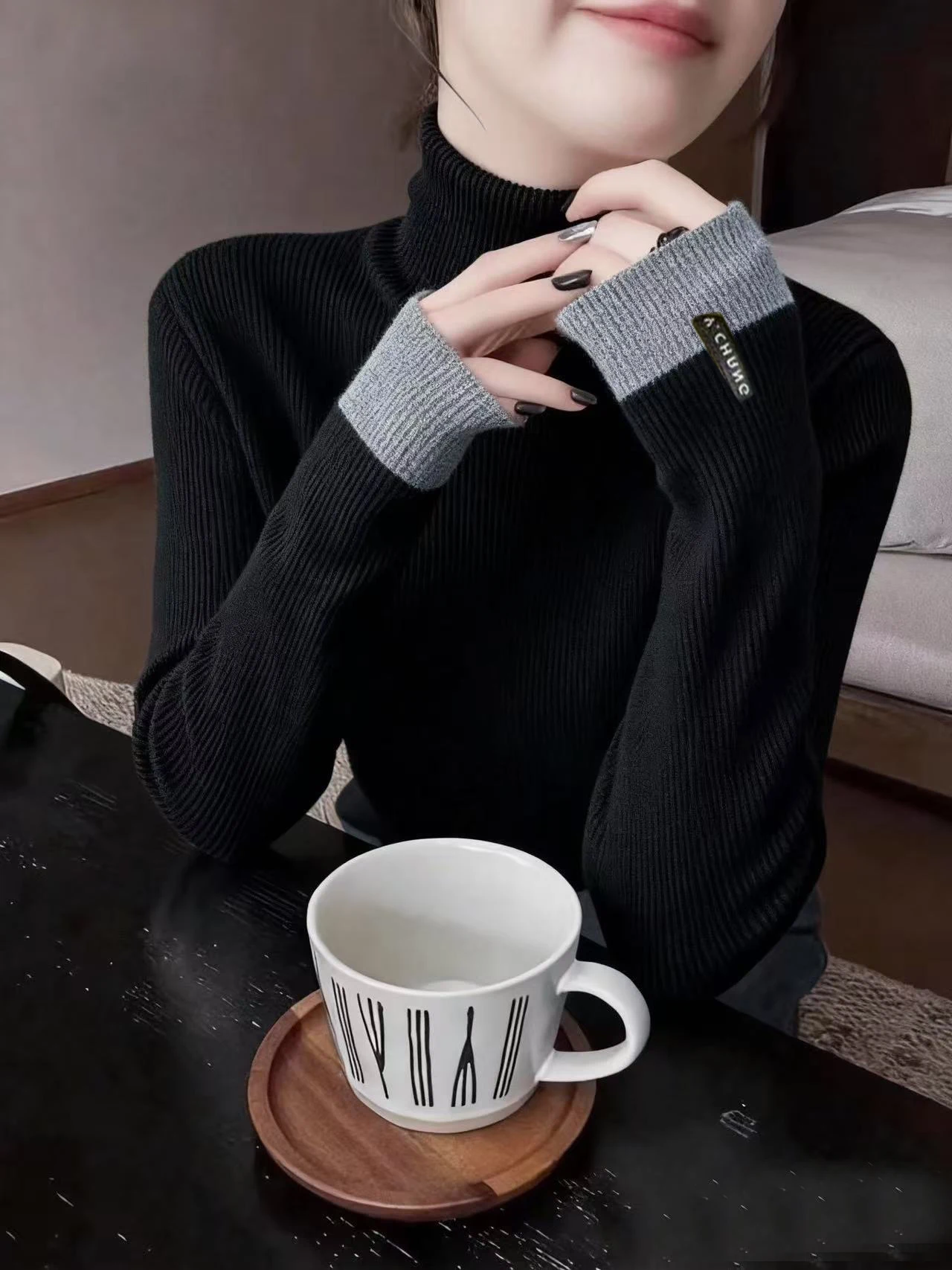 Женский вязаный свитер с цветными блоками и воротником-стойкой, базовый слой, модный, высококачественный, из чесаного хлопка, с длинным рукавом, круглый вырез горловины
Женский вязаный свитер с цветными блоками и воротником-стойкой, базовый слой, модный, высококачественный, из чесаного хлопка, с длинным рукавом, круглый вырез горловины