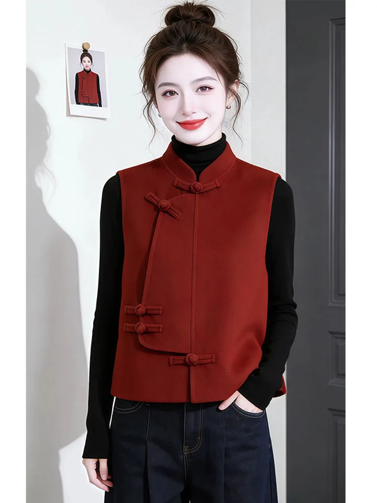 Новый китайский жилет в национальном стиле с нестандартным дизайном пуговиц, весна 2026, новая модель, теплый повседневный топ с круглым вырезом
Новый китайский жилет в национальном стиле с нестандартным дизайном пуговиц, весна 2026, новая модель, теплый повседневный топ с круглым вырезом