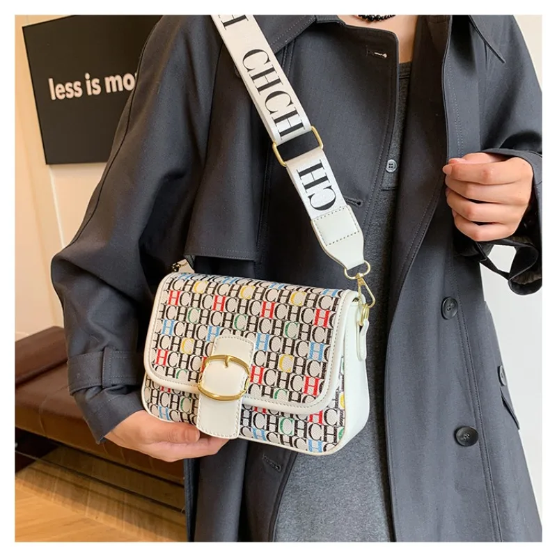 Модульная сумка-куб из нержавеющей стали 2025 года, трехсторонняя трансформируемая сумка через плечо и сумка через плечо для женщин, вместительная сумка из веганской кожи «день-ночь»
Модульная сумка-куб из нержавеющей стали 2025 года, трехсторонняя трансформируемая сумка через плечо и сумка через плечо для женщин, вместительная сумка из веганской кожи «день-ночь»