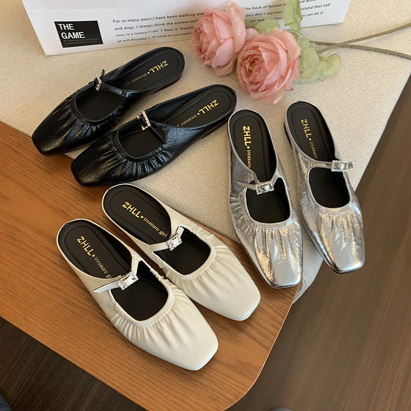 Ruched Mary Jane Mules Square Toe Slip On Flat Shoes With Buckle Strap Three Colors Black Silver And White Casual Summer Footwea
Ruched Mary Jane Mules Square Toe Slip On Flat Shoes With Buckle Strap Three Colors Black Silver And White Casual Summer Footwea
