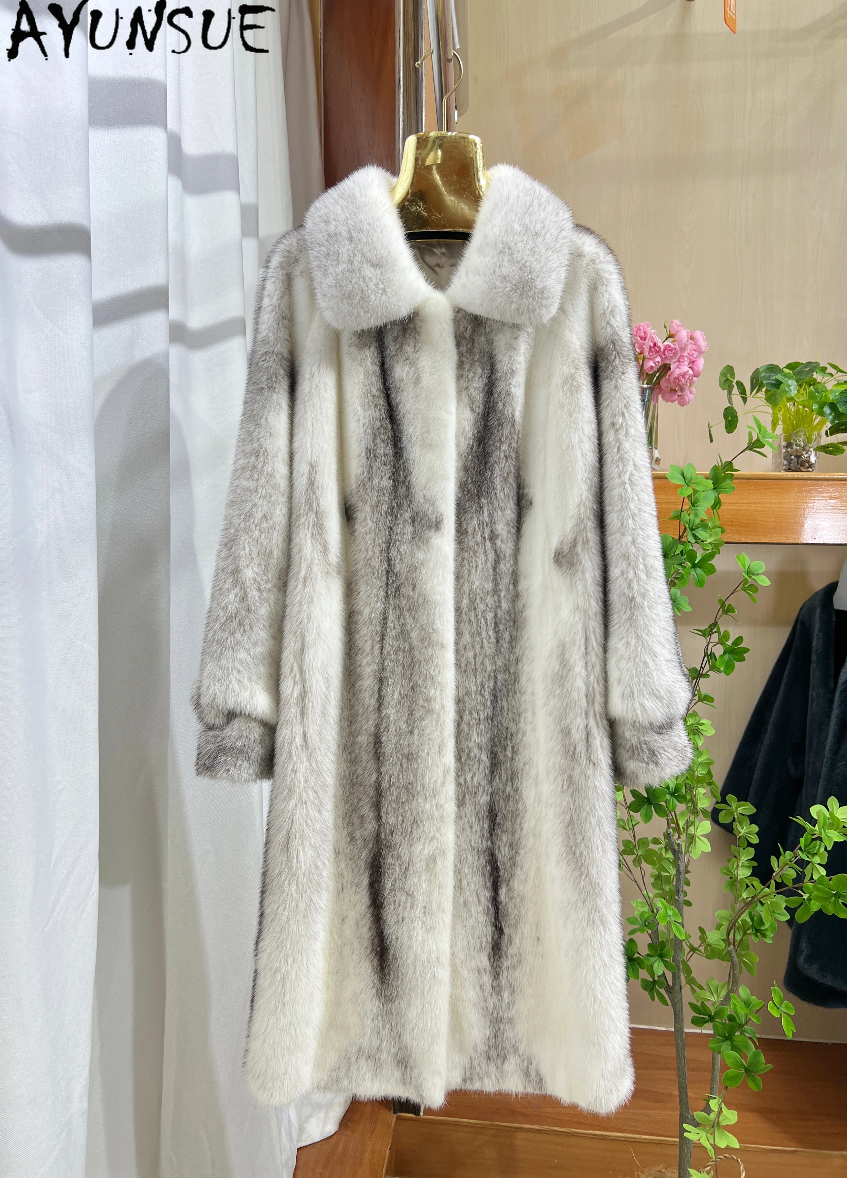 AYUNSUE 2025, зимняя новая шуба из натурального норкового меха, женская цельная норковая теплая шуба из натурального меха, женская одежда высокого качества, роскошная шуба Женская
AYUNSUE 2025, зимняя новая шуба из натурального норкового меха, женская цельная норковая теплая шуба из натурального меха, женская одежда высокого качества, роскошная шуба Женская