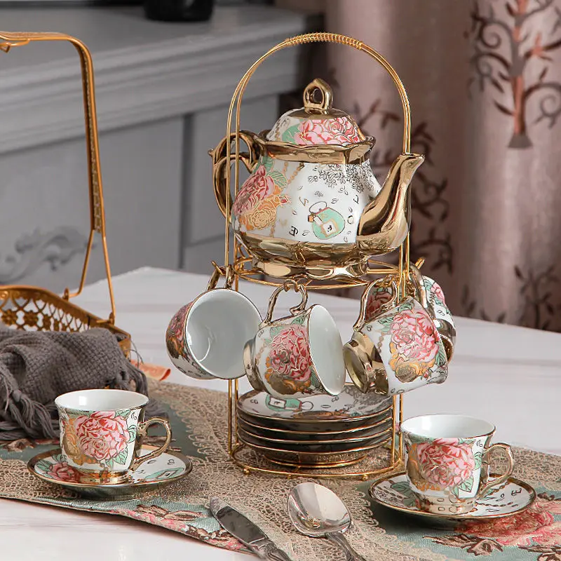 European tea set ceramic coffee cup scented tea British afternoon tea set retro wedding gift
European tea set ceramic coffee cup scented tea British afternoon tea set retro wedding gift