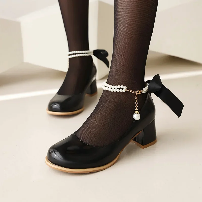 2025 Sweet String Bead Buckle Strap Ladies Pumps Block Thick Heels Black Back Ribbon Knots Student Girls Shoes for Women
2025 Sweet String Bead Buckle Strap Ladies Pumps Block Thick Heels Black Back Ribbon Knots Student Girls Shoes for Women