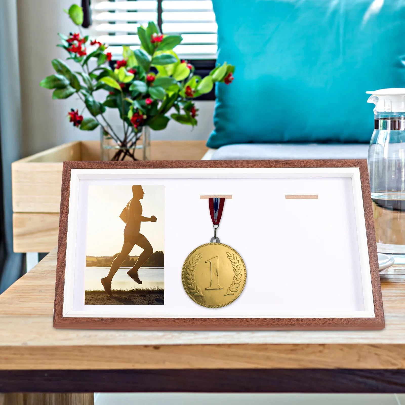 1pcs Medal Frame for Awards Home Decor Desktop Picture Frame Storage Display Case Modern Black Finish Transparent Glass
1pcs Medal Frame for Awards Home Decor Desktop Picture Frame Storage Display Case Modern Black Finish Transparent Glass