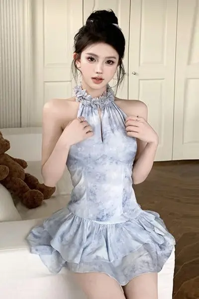 Summer Y2K Haltered Coordinates Women Sheer Chiffon Backless Top Tiered Tulle Mini Skirt Edgy Street Style Coordinated Set
Summer Y2K Haltered Coordinates Women Sheer Chiffon Backless Top Tiered Tulle Mini Skirt Edgy Street Style Coordinated Set