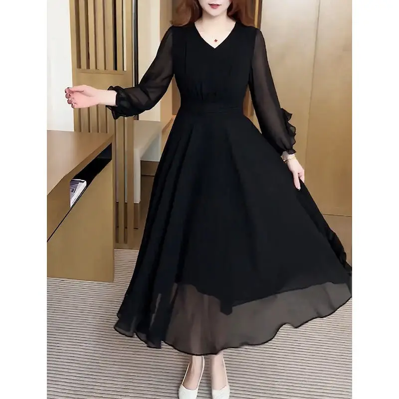 Новая весенняя модная женская юбка-миди с длинным рукавом, V-образным вырезом, приталенная, черная, повседневная, А-силуэт, цельная, китайского производства
Новая весенняя модная женская юбка-миди с длинным рукавом, V-образным вырезом, приталенная, черная, повседневная, А-силуэт, цельная, китайского производства