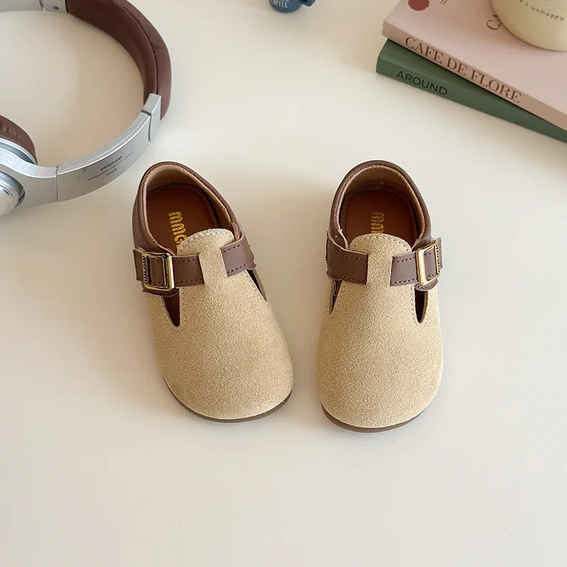 Детские кожаные туфли унисекс для мальчиков и девочек, замшевые, в стиле пэчворк, модные, весенние, очаровательные, универсальные, повседневные, для малышей
Детские кожаные туфли унисекс для мальчиков и девочек, замшевые, в стиле пэчворк, модные, весенние, очаровательные, универсальные, повседневные, для малышей