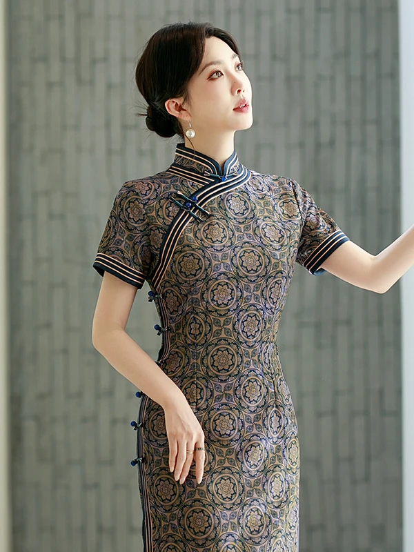 Ele New Chinese Sle Long Qipao Dr Mommy Slim Fit Daily Wear Comfortable Breathable Floral Print ort Sve Gown
Ele New Chinese Sle Long Qipao Dr Mommy Slim Fit Daily Wear Comfortable Breathable Floral Print ort Sve Gown