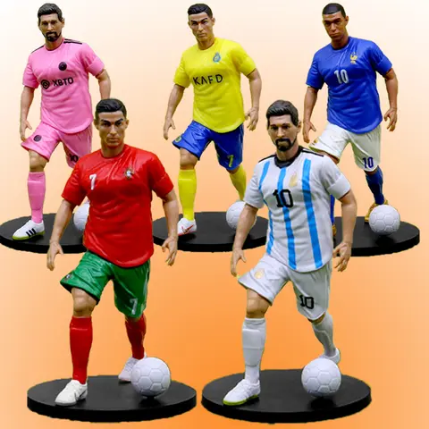 New Football Star FIFA C.Ronaldo Messi Mbappe Modello Bambole Cartoon Cute Action Figure Accessori per auto Appassionati di calcio Regali 1-5 pezzi