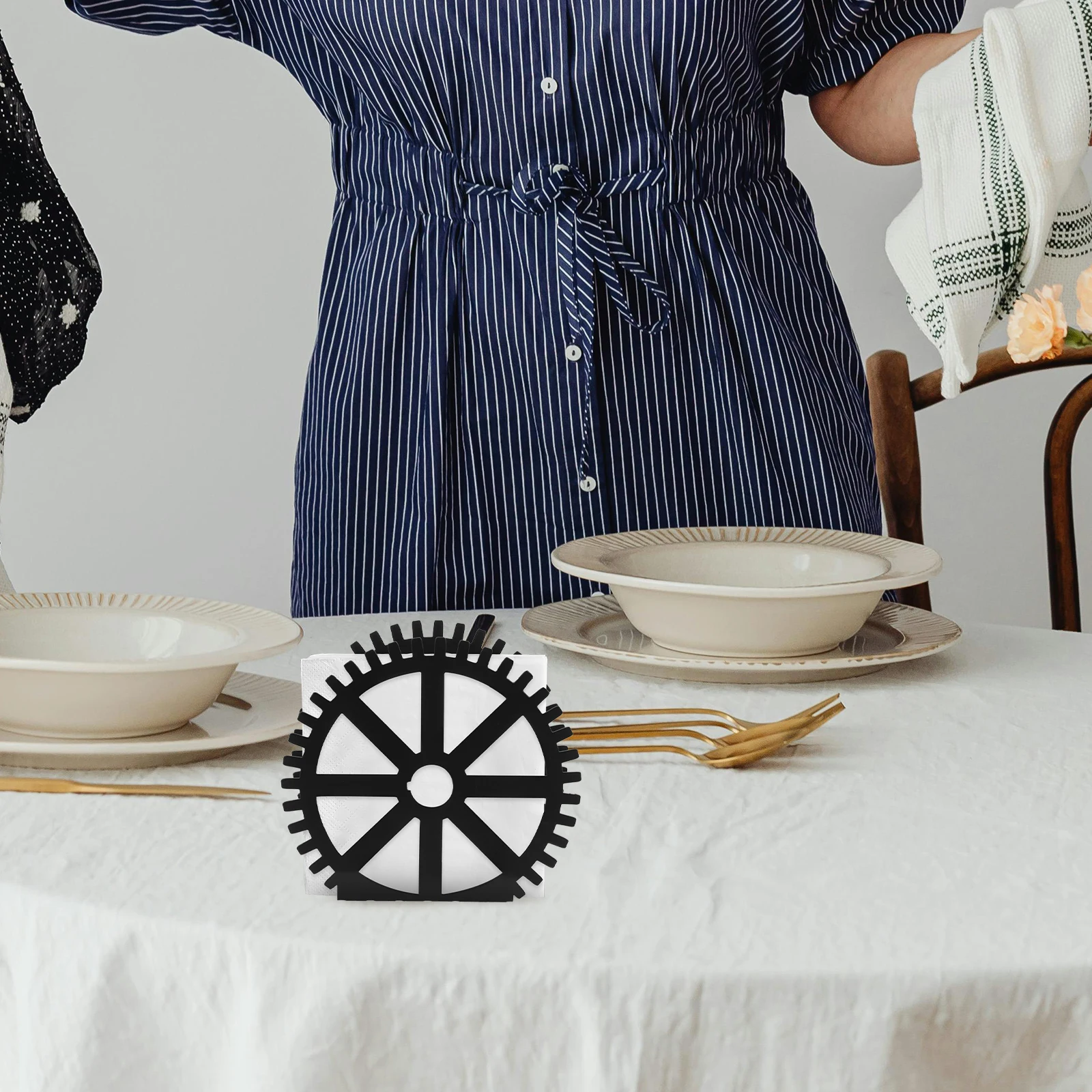 Metal Napkin Holder Iron Stand For Kitchen Bar Cafe Restaurant Home Desktop Organizer Tissue Storage Rack
Metal Napkin Holder Iron Stand For Kitchen Bar Cafe Restaurant Home Desktop Organizer Tissue Storage Rack