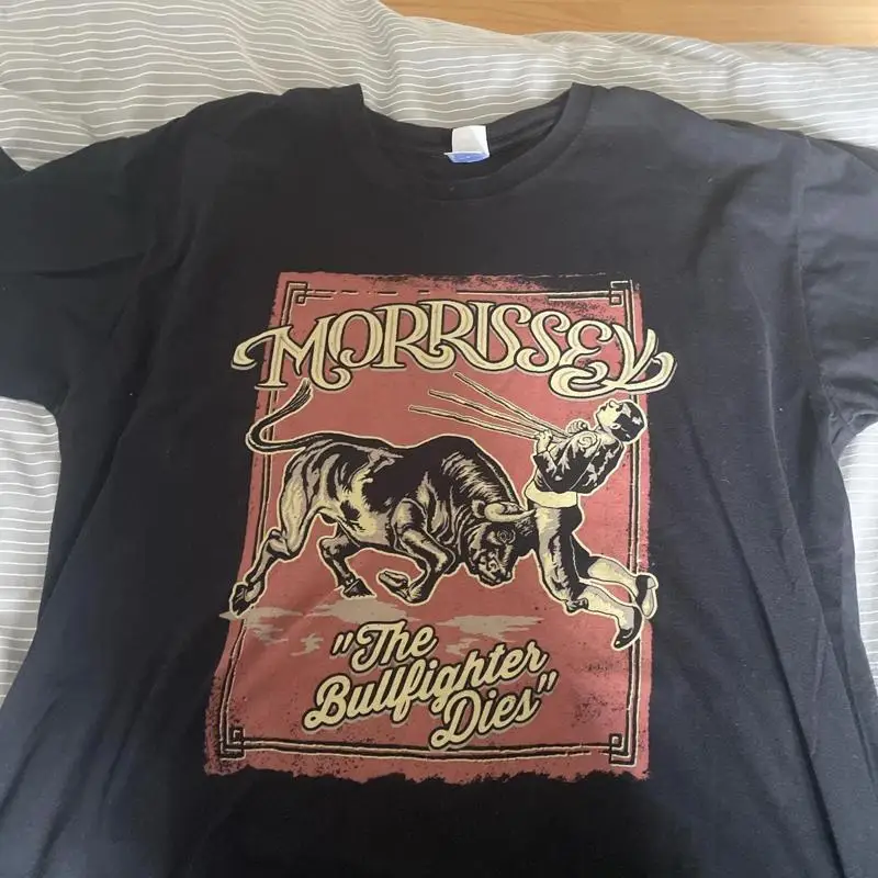 Футболка Morrissey The Bullfighter Dies, редкая дизайнерская футболка с короткими рукавами NH9170
Футболка Morrissey The Bullfighter Dies, редкая дизайнерская футболка с короткими рукавами NH9170