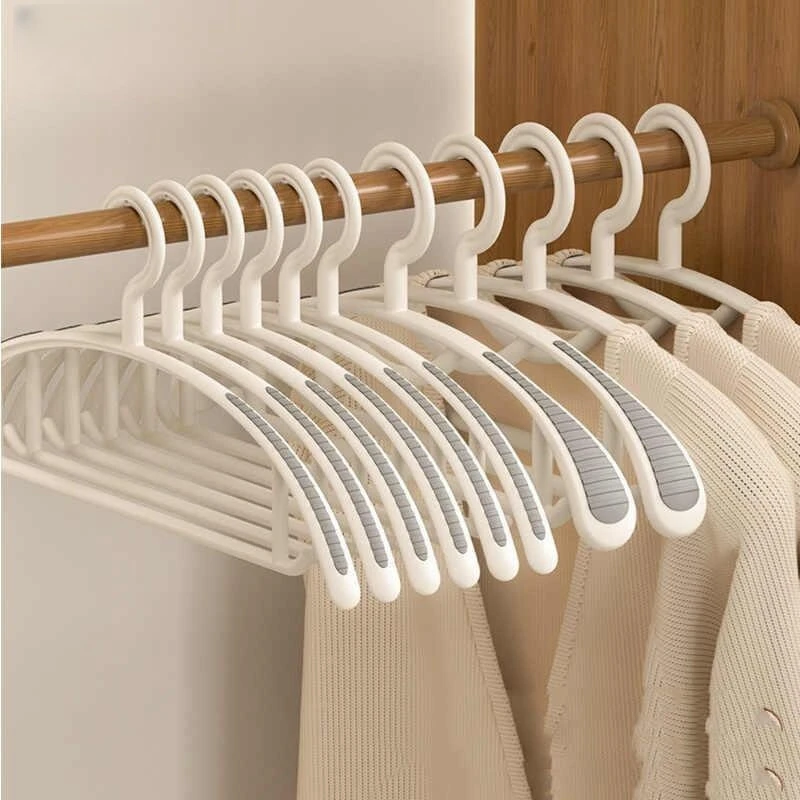 10PCS Adult Wide Shoulder Thickened Non-slip Plastic Hangers Household Clothes Drying Hanging Rack
10PCS Adult Wide Shoulder Thickened Non-slip Plastic Hangers Household Clothes Drying Hanging Rack
