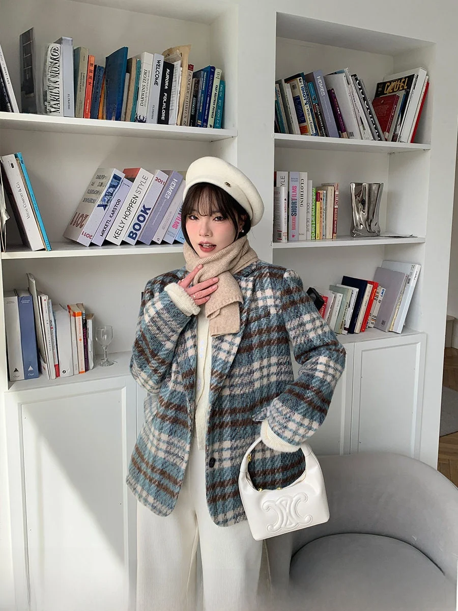 Li Xiaolong клетчатый пуховик Женская зимняя свободная верхняя одежда Thiened White Du down Busin Casual Sle из полиэфирного волокна
Li Xiaolong клетчатый пуховик Женская зимняя свободная верхняя одежда Thiened White Du down Busin Casual Sle из полиэфирного волокна