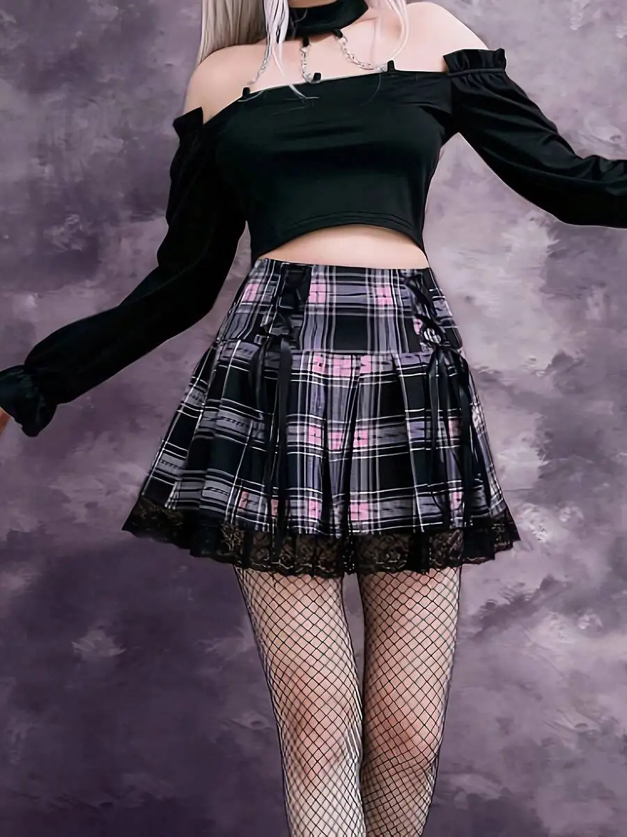 Gothic High-Waisted Plaid Pleated Skirt With Lace Trim And Front Tie
Gothic High-Waisted Plaid Pleated Skirt With Lace Trim And Front Tie