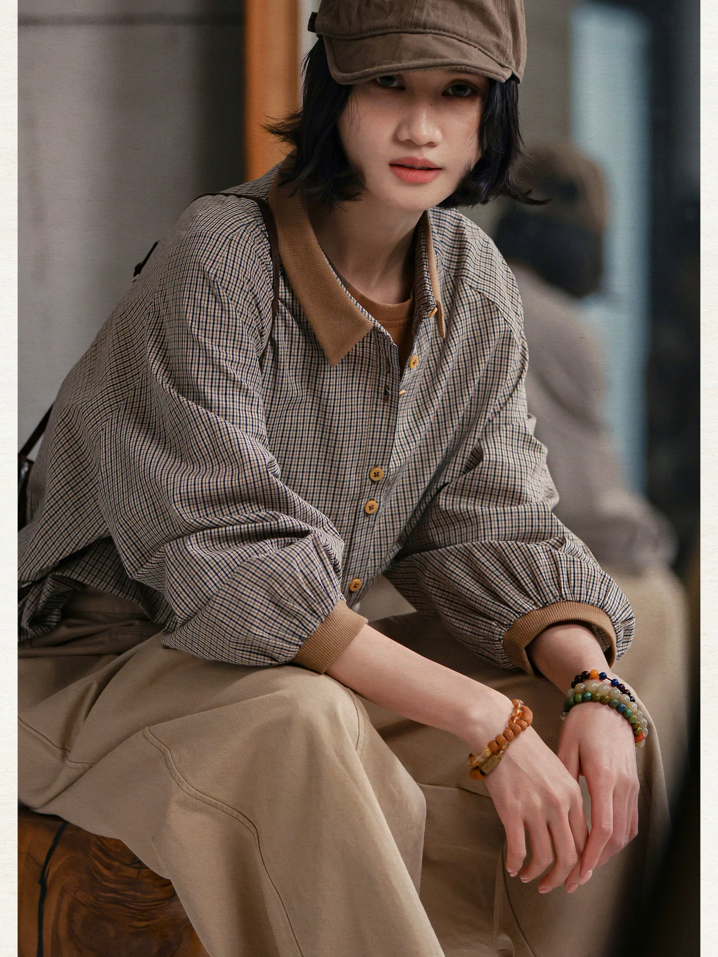 Женская повседневная хлопковая рубашка-куртка с комбинированными вставками на плечах, серия Miu, с сетчатым узором, длинными рукавами, дышащая, весенняя верхняя одежда
Женская повседневная хлопковая рубашка-куртка с комбинированными вставками на плечах, серия Miu, с сетчатым узором, длинными рукавами, дышащая, весенняя верхняя одежда