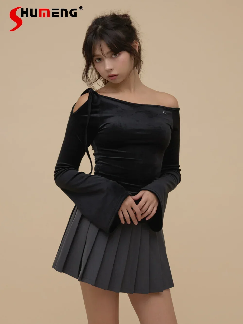 Милая футболка с открытыми плечами и длинными рукавами в японском стиле, весна-осень 2024, повседневный облегающий пуловер для девочек, женские топы, кавайная одежда
Милая футболка с открытыми плечами и длинными рукавами в японском стиле, весна-осень 2024, повседневный облегающий пуловер для девочек, женские топы, кавайная одежда