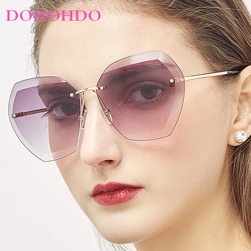 Vintage Luxury Brand Design Rimless Polygon Sunglasses Women Men Fashion Trend Punk Outdoor Summer Traveling Sun Glasses UV400
Vintage Luxury Brand Design Rimless Polygon Sunglasses Women Men Fashion Trend Punk Outdoor Summer Traveling Sun Glasses UV400