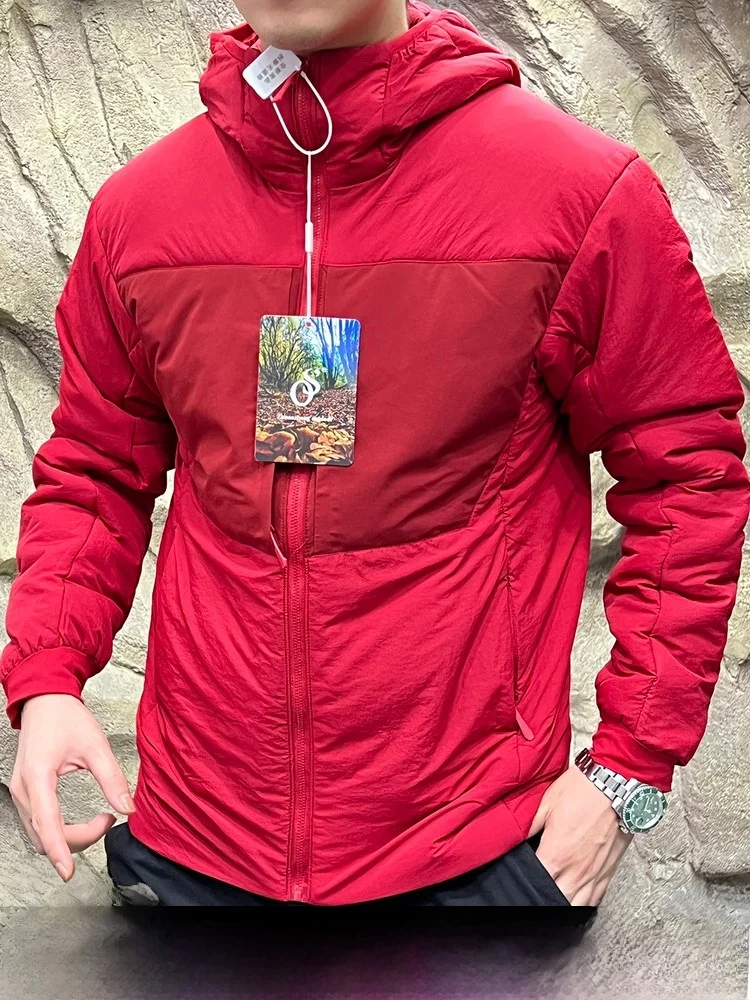 Водонепроницаемая хлопковая куртка с капюшоном для мужчин, утепленная, для активного отдыха, молодежная, модная, с воротником-стойкой, длинный рукав
Водонепроницаемая хлопковая куртка с капюшоном для мужчин, утепленная, для активного отдыха, молодежная, модная, с воротником-стойкой, длинный рукав