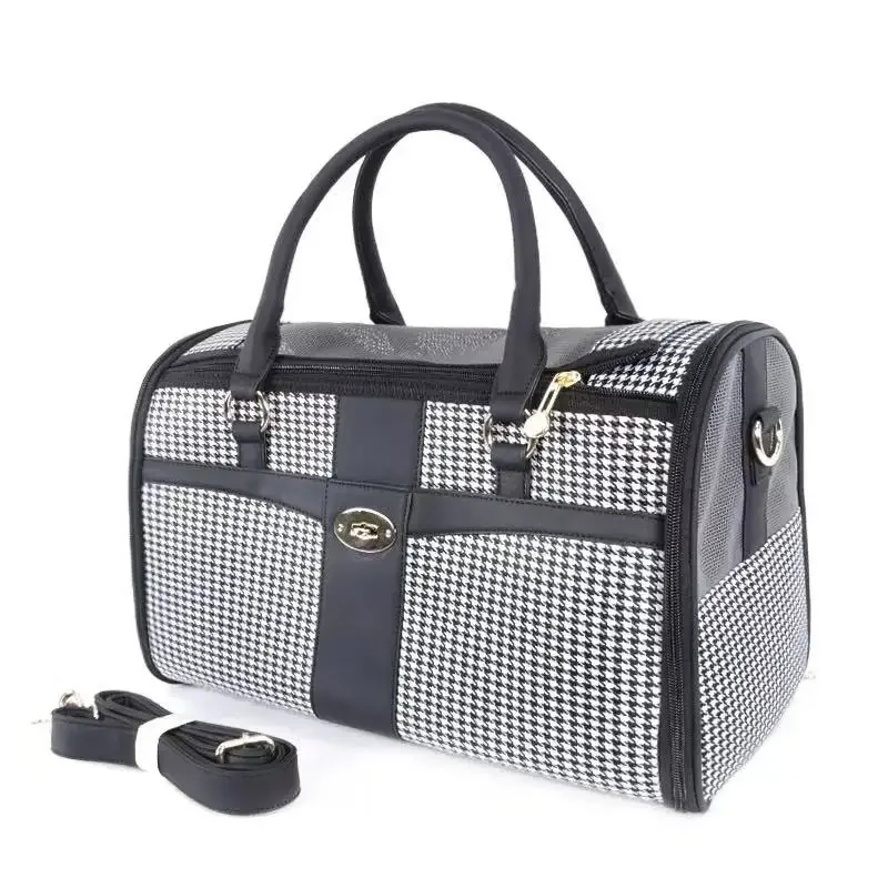 Airline Shoulder Carrier for Small Dog Pet Accessories Large Space Slings Dog and Cats Carriers Bag Puppy Travel Bag Outdoor
Airline Shoulder Carrier for Small Dog Pet Accessories Large Space Slings Dog and Cats Carriers Bag Puppy Travel Bag Outdoor