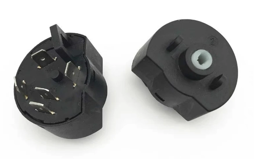 Genuine Ignition Start Switch for Chery QQ A1 Kimo Face QQ6/S21 Jaggi S11-3704015
Genuine Ignition Start Switch for Chery QQ A1 Kimo Face QQ6/S21 Jaggi S11-3704015