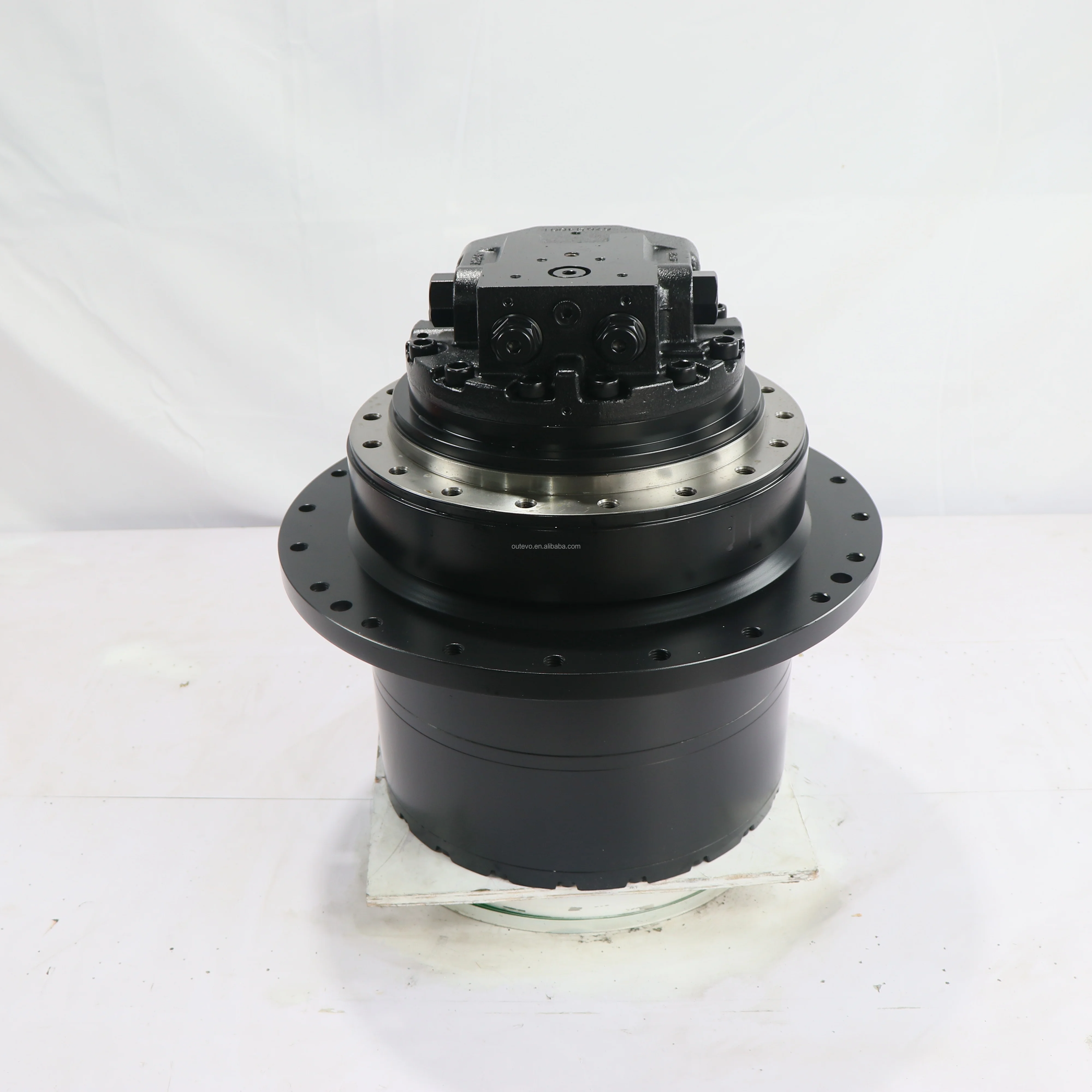 Excellence Quality GM35 Travel Motor for Excavator PC200 Construction Machinery Part
Excellence Quality GM35 Travel Motor for Excavator PC200 Construction Machinery Part
